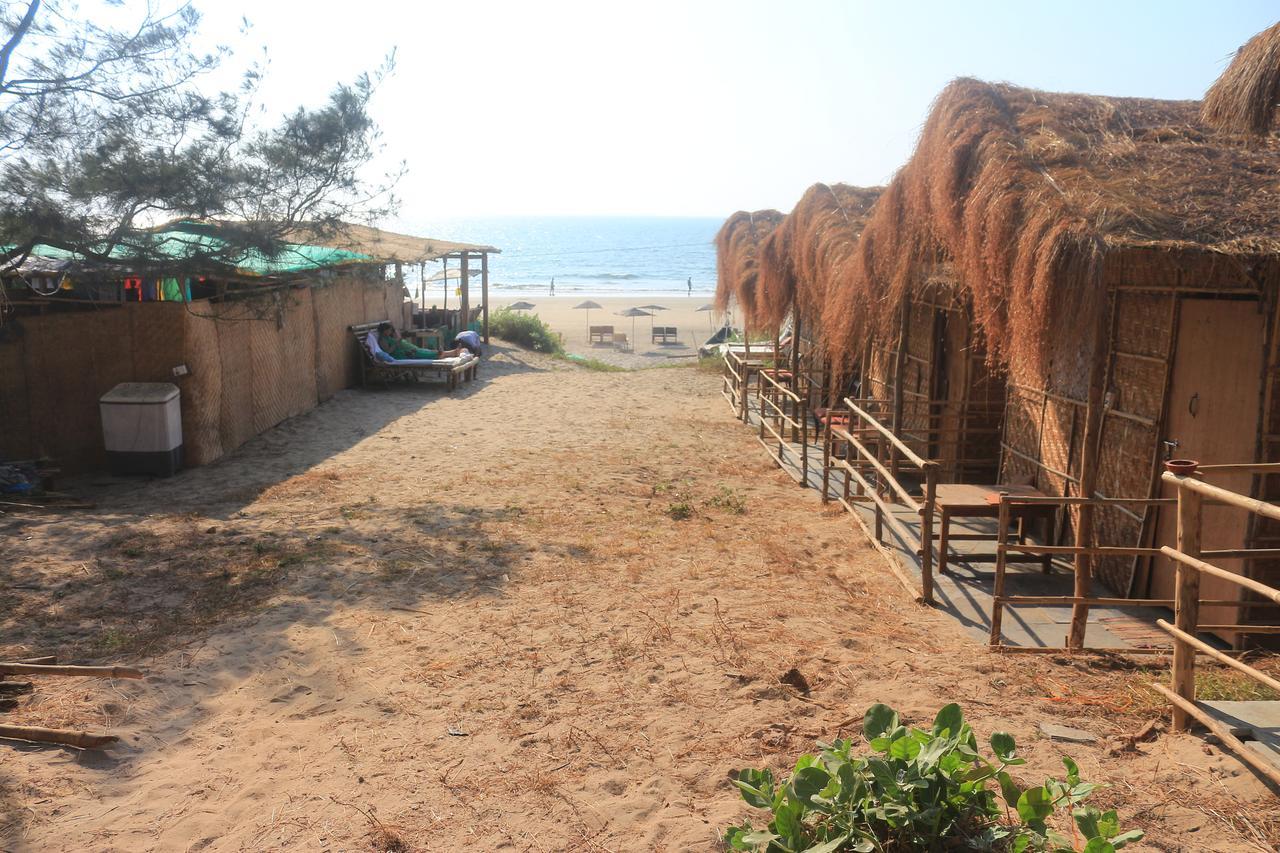 Huts On Arambol Beach Zewnętrze zdjęcie